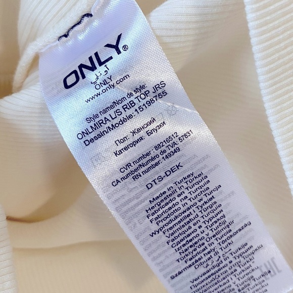 ONLY | Underbust Seam Long Sleeve - Picture 5 of 8